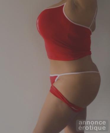 Tantric lingam massage  /    Massage Tantrique Lingam