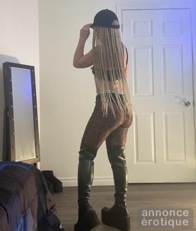 APPELLE MOI LA JOURNÉE  MÊME UNE HEURE A LAVANCE