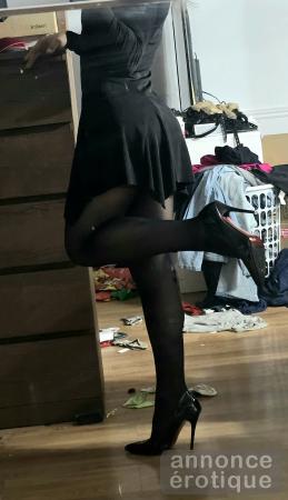 Trans coquine et très très chaude