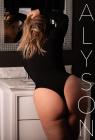 ALYSON jeune blonde sexy au corps de rêve!!!