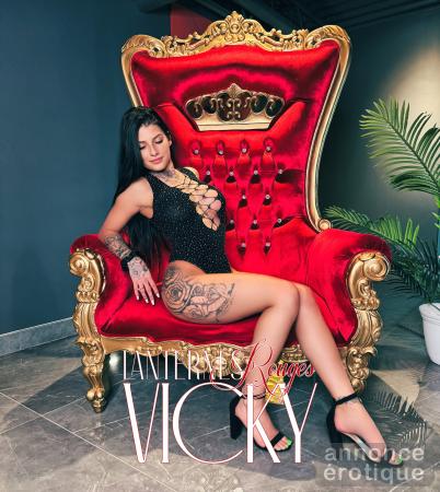 CUM SEE US! - Hottest babes in MTL @LANTERNESROUGES