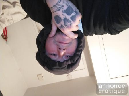 Je recherche trans grosse boule pour baiser