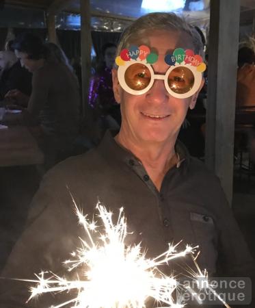 Recherche accompagnatrice.