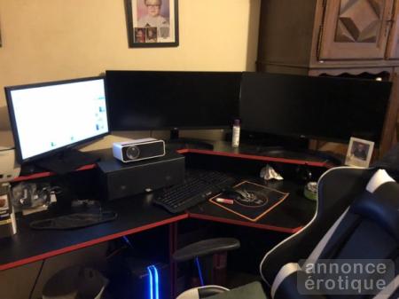 Venez chez moi des chambre libre pour faire des vidéo adulte