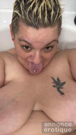 Chaude et bbw et Gaspésienne te reçois