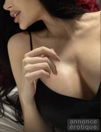 ALEXY NEW 32DD JUICY GREEK NOW AT SPAZEPHYR+++