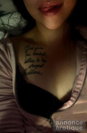 Hola babe. Super belle jeune mexicaine disponible. Service de luxxxe