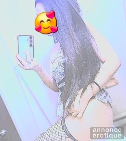 Hola babe. Super belle jeune mexicaine disponible. Service de luxxxe