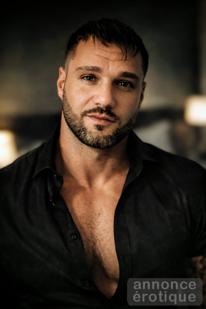 Mâle alpha dominant juste pour toi!!!