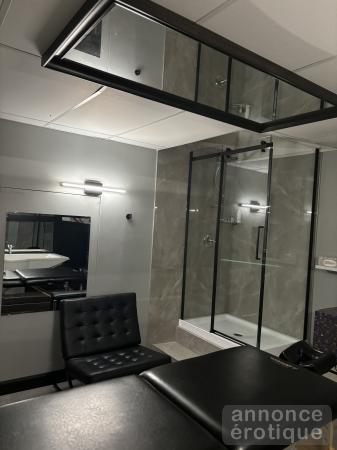 MASSEUSE RECHERCHER -- MASSAGE-XQUIS- LONGUEUIL