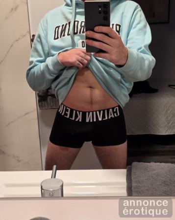 ☆Sam☆GogoBoy☆Sensuel☆Cochon Dispo OutCall 438-799-3912☆