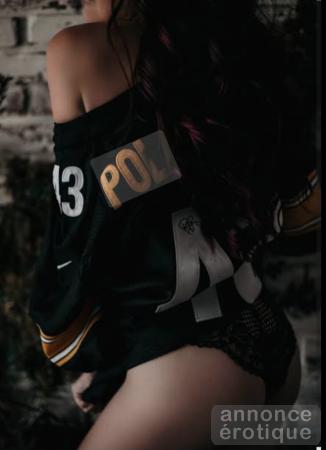 Ptite brunette( en deplacement)