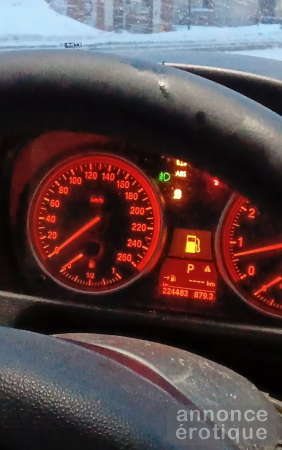 Eva Paradise Femme Fatale