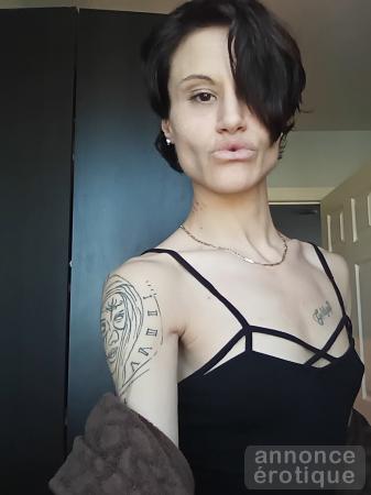 Eva Paradise Actrice Porno Femme Fatale