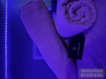 ZEPHYR IS HIRING OPEN MINDED FUN GOOD LOOKING GIRLS $$$$$