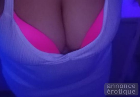 ★★1OO$★★Text aux:→{438~545~6663}Vien Me Voir Je Suis Disponible Maintenant!!:)