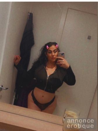 **MARIA – Superbe Italienne 30 ans | Laval**