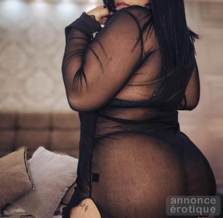 Alexandra  sensuelle et coquine...