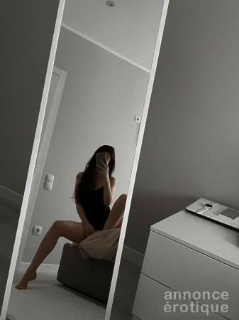 Bianka**Sensuelle au petit corp parfait**Massage++