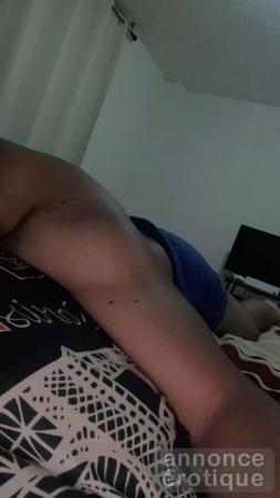 Escorte homme pour femme à Montréal – Jeune discret et respectueux