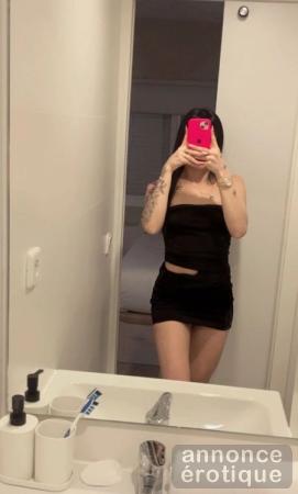 LA REINE PROFESSIONNELLE ET AMUSANTE POUR VOUS, AMOUR