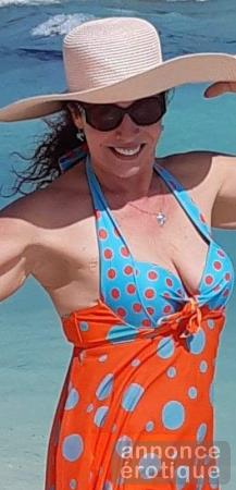 Romantic lady is waiting for you!!!