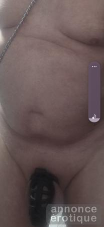 Soumis très horny recherche maitre