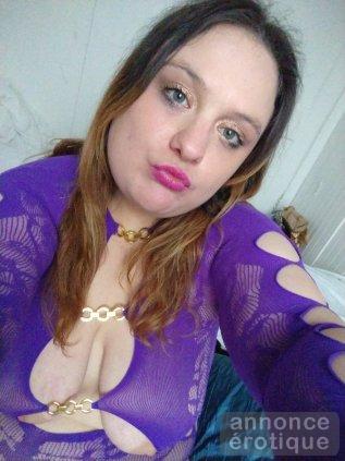 vien que je te prenne et je pren bien soin de toi belle homme xoxx