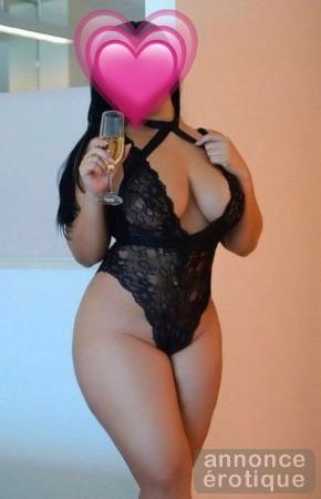 * VIEN TE RECHAUFFER AVEC NOS SEXY DIVAS CE SOIR MOMENT TORRIDE* SPA ZEPHYR*