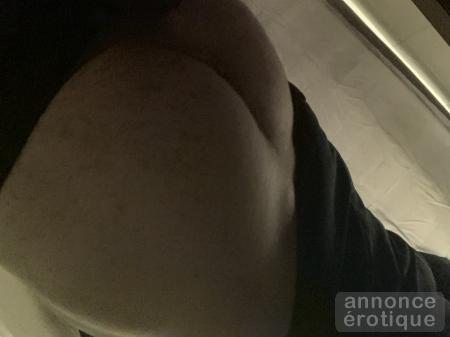 Allo  jai 23 ans Dispo Lala VERSA!!JE REALISE TON FANTASME