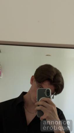 Jeune escorte français sexy à Trois-Rivières ❤️