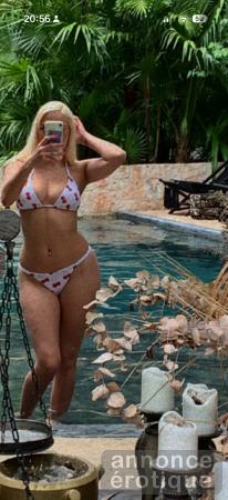 ROXXANNE DEEP EXPERIENCE