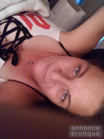 Salut femme de 42 ans. Prete a vous rencontrez messieurs pour rdv coquins