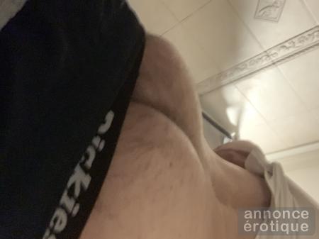 Mtl 24h Top/Btm je fais Vraiment toute tes fantasme! text ou appel moi