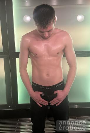Homme disponible pour femme