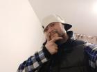 Recherche femme pour chill en soirée musique et tv en version gentleman.