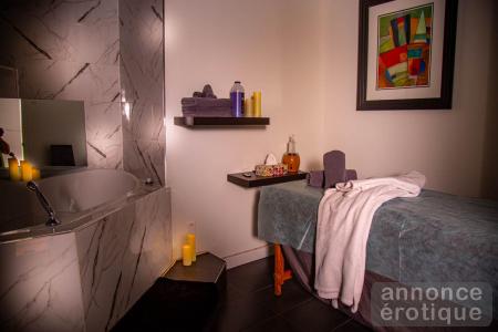 $$$$$ AZUL MASSAGE NOUS EMBAUCHONS $$$$$