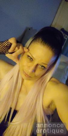 Belle escorte mature et sexy te reçois