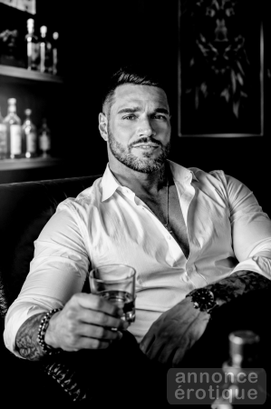 Gentleman alpha — discret, propre et respectueux