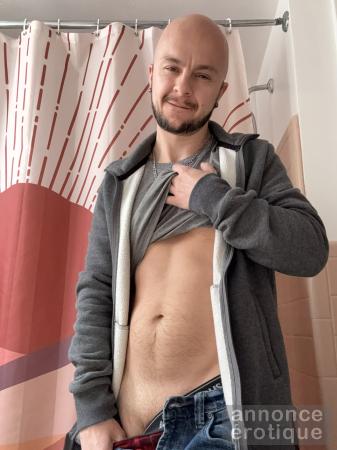 Hétéro curieux Onlyfans gratuit
