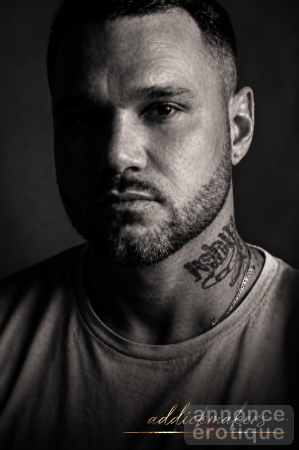 Homme 6’0 — Vibe luxe, présence naturelle & discrétion totale