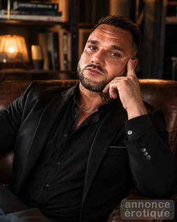 Homme 6’0 — Vibe luxe, présence naturelle & discrétion totale