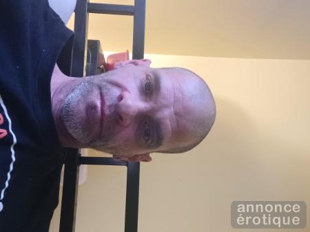 Homme hétéros cherche ami gays