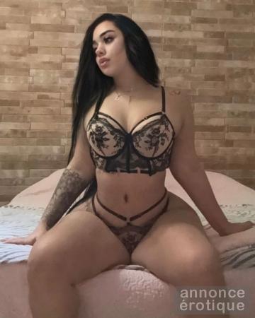 MAGNIFIQUE ESCORTE BRUNETTE LATINA