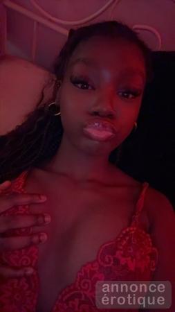 Jeune ebene 21 ans