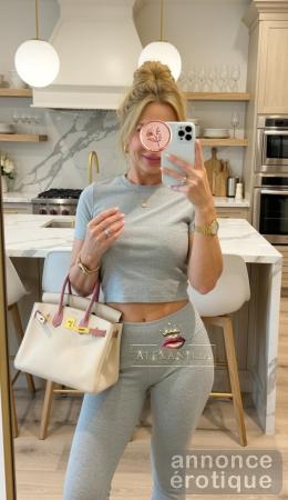 MASSAGES EROTIQUES PAR VRAIE MASSOTHÉRAPEUTE *** CONDO PRIVÉ