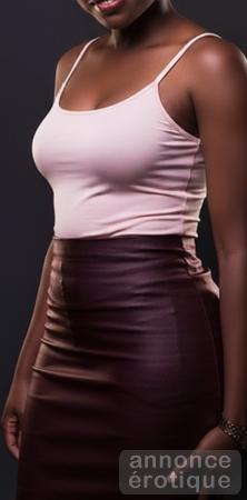 athena magnifique jeune demoiselle chaude et sensuel !