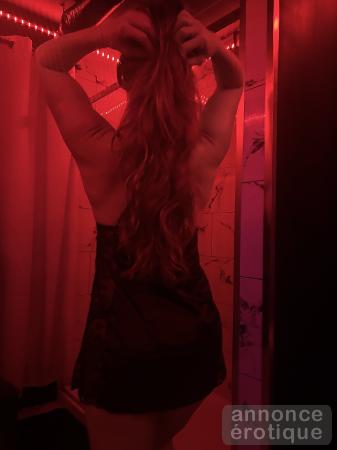 Belle rousse des 9:00am/ massage +++