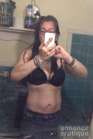 Hot and wet babe