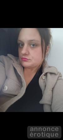 Samy29 blue eyes good suck lips